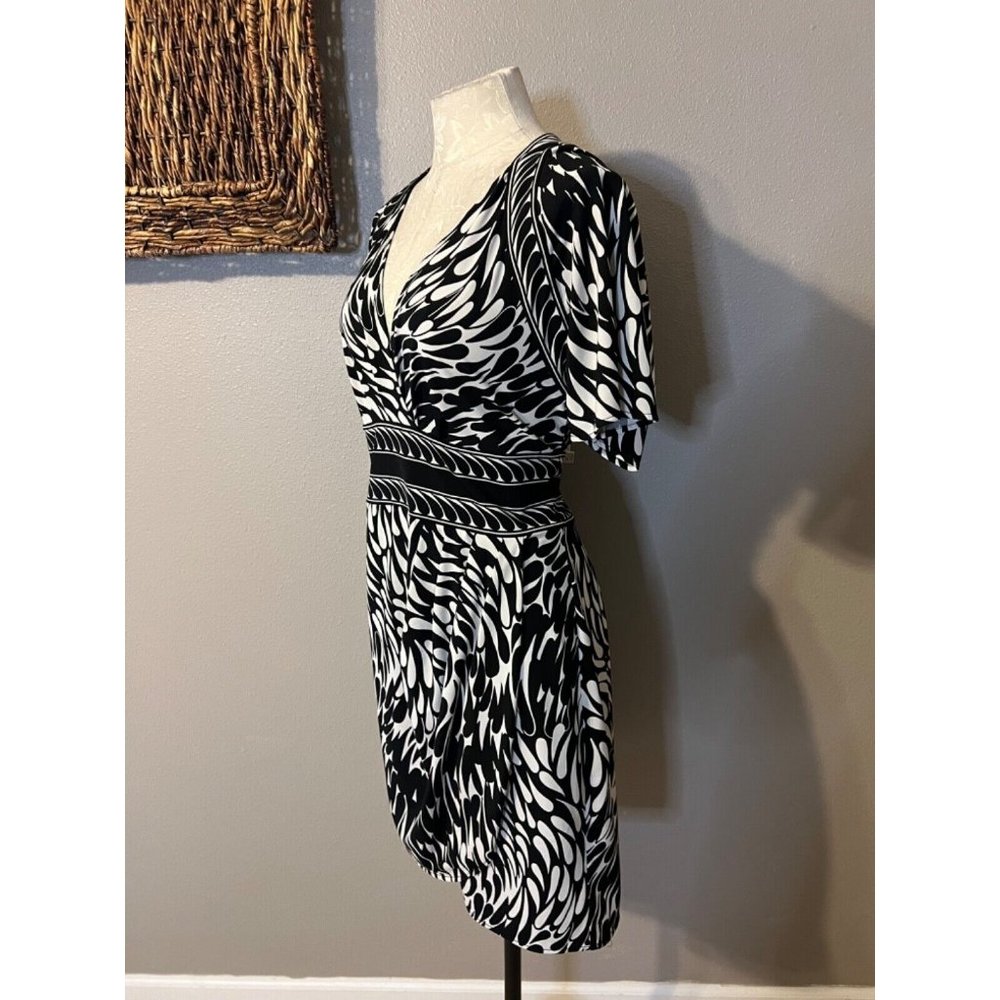 BCBGMaxAzria Dress L Large Black Ivory Stretch Washable Career Church - Picture 8 of 11